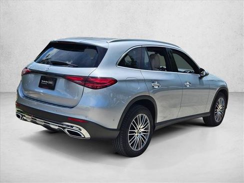 Certified 2026 Mercedes-Benz GLC 300 image 5