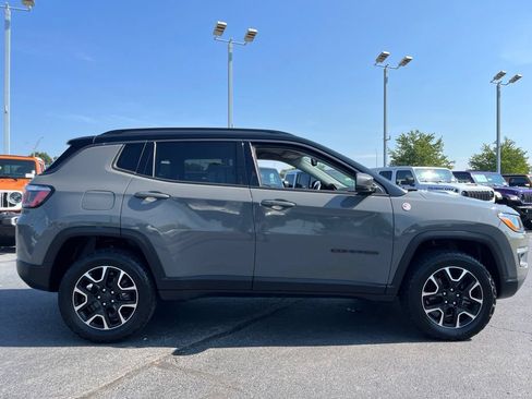 Used 2020 Jeep Compass Trailhawk AWD/4WD image 57