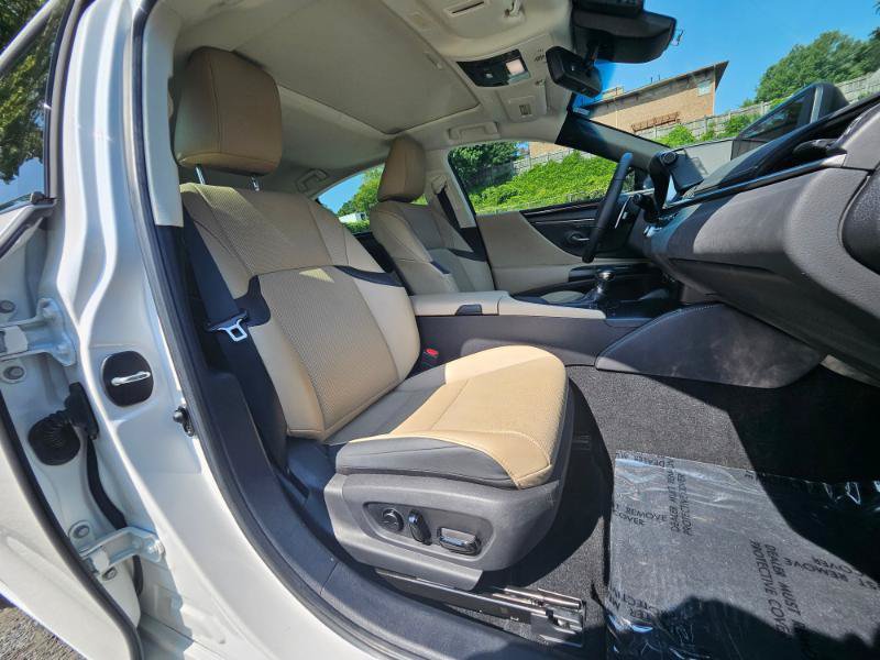 Used 2021 Lexus ES 350 w/ Premium Package FWD image 85