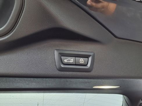 Used 2023 BMW X5 xDrive40i w/ Premium Package image 30