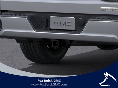 Used 2026 GMC Sierra 1500 Elevation image 14