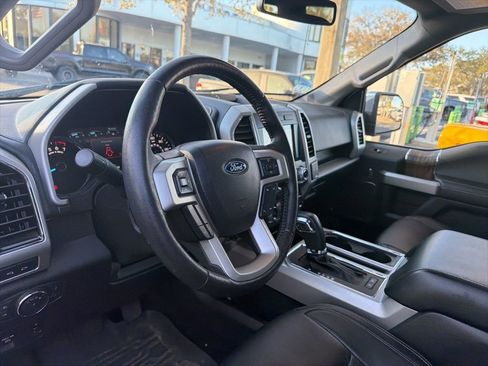 Used 2019 Ford F150 Lariat w/ Equipment Group 502A Luxury image 9