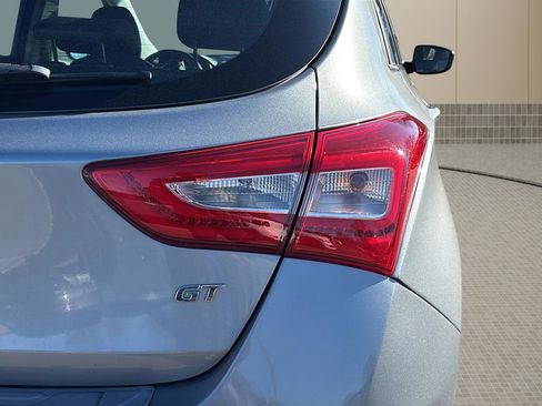 Used 2014 Hyundai Elantra GT w/ Option Group 03 image 13