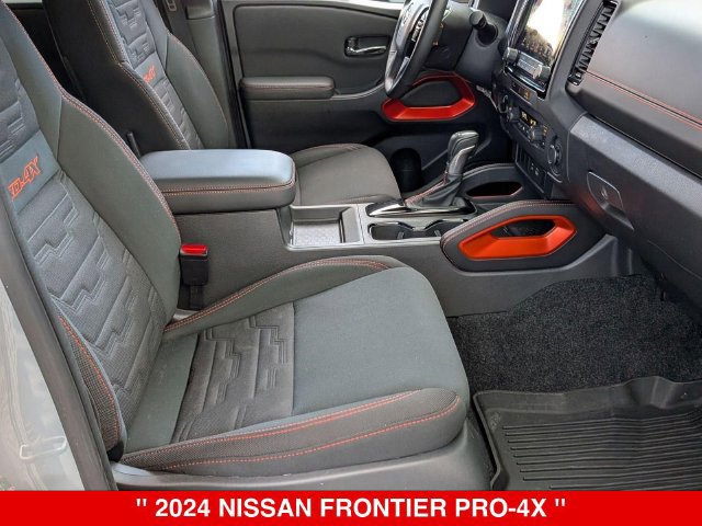 Certified 2024 Nissan Frontier PRO-4X w/ Off-Road Protection Package AWD/4WD image 39