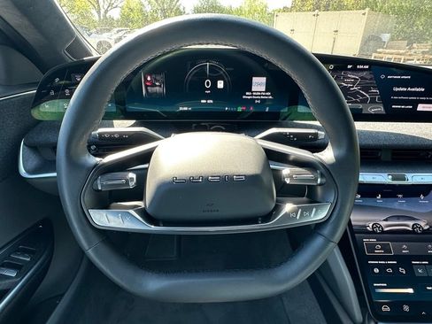 Used 2023 Lucid Air Pure AWD/4WD image 33