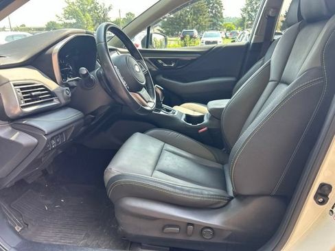 Used 2023 Subaru Outback Onyx Edition AWD/4WD image 13