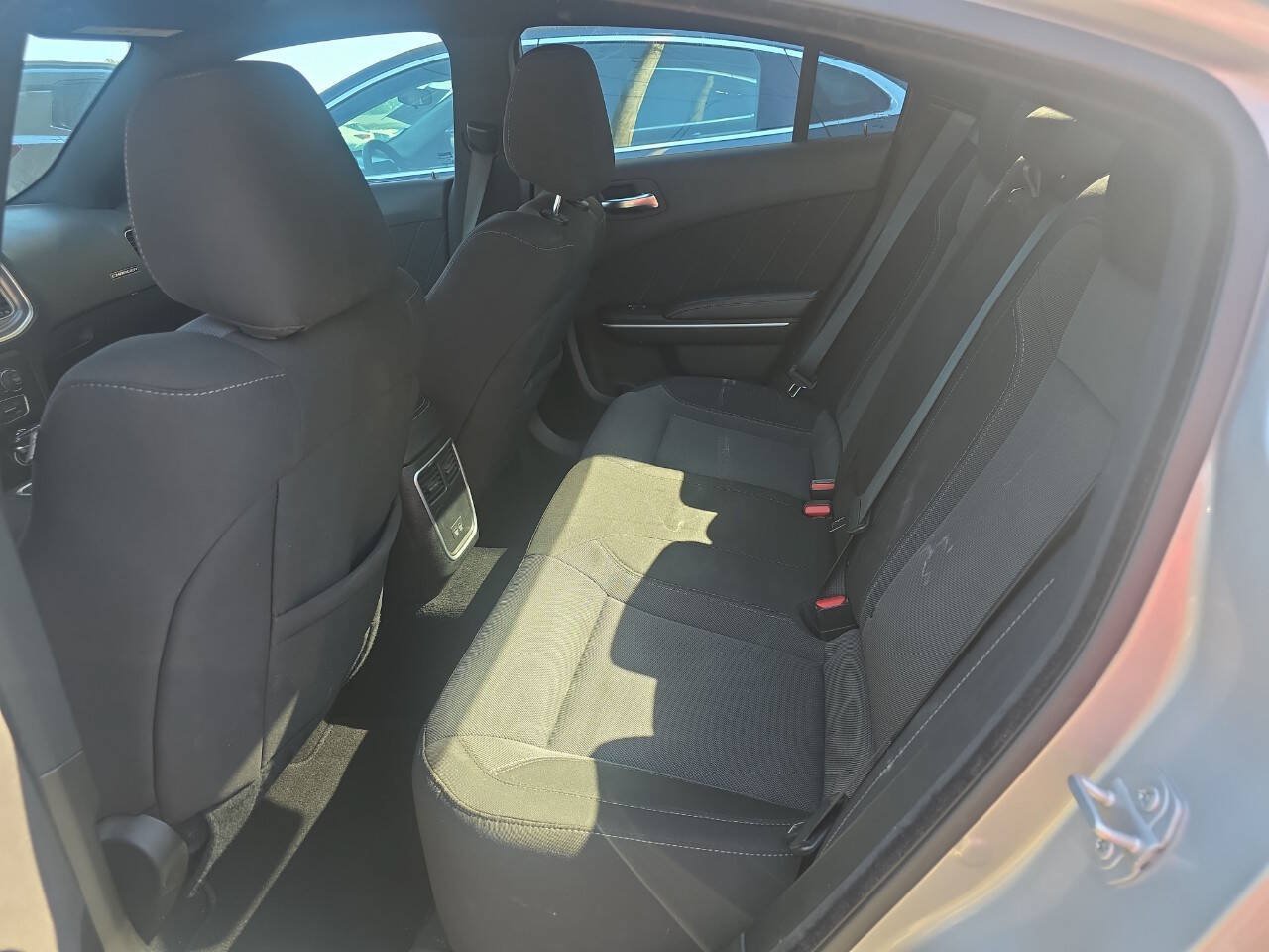 Used 2022 Dodge Charger SXT RWD image 11