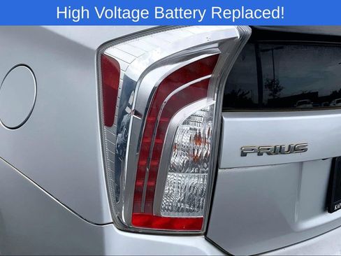 Used 2014 Toyota Prius Two image 27