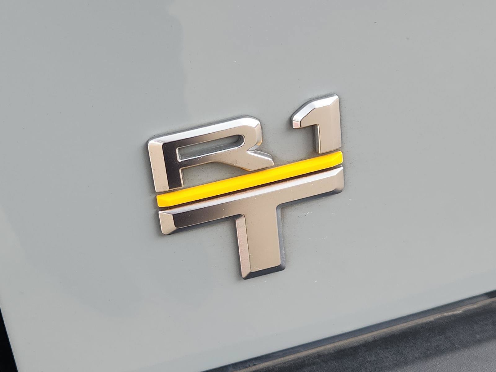 Used 2022 Rivian R1T Adventure AWD/4WD image 12