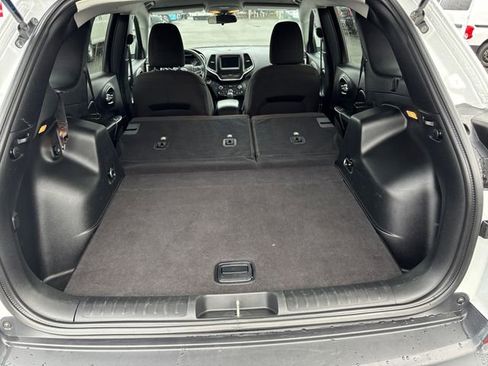 Used 2020 Jeep Cherokee Latitude image 26