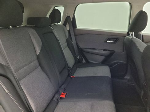 Used 2021 Nissan Rogue SV FWD image 19