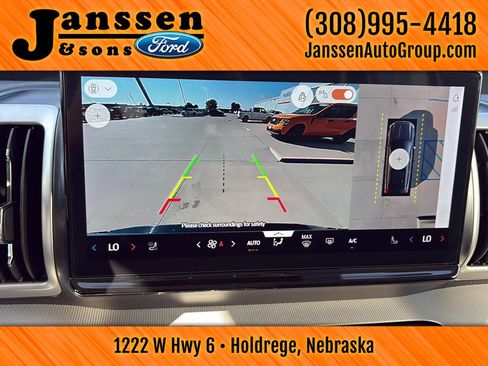 Used 2025 Ford Expedition Max Active AWD/4WD image 24