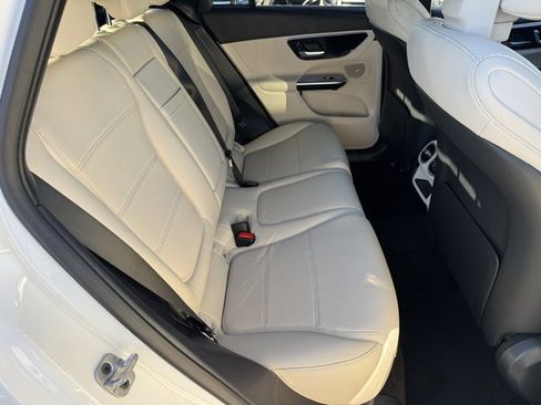 New 2026 Mercedes-Benz GLC 300 image 5