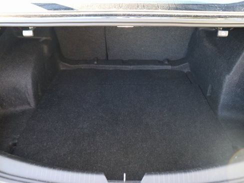 Used 2024 Chevrolet Malibu LT image 11