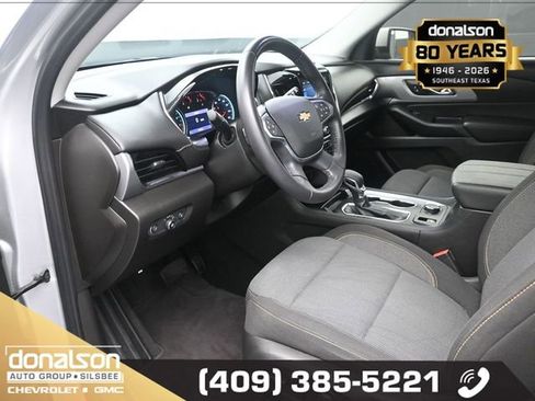 Used 2021 Chevrolet Traverse LT FWD image 8