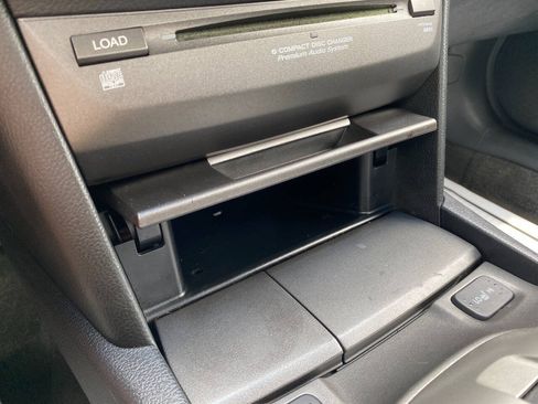 Used 2011 Honda Accord EX-L image 14