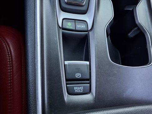 Used 2020 Honda Accord Sport image 20