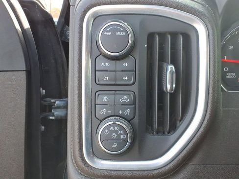 Used 2020 Chevrolet Silverado 3500 LTZ image 14