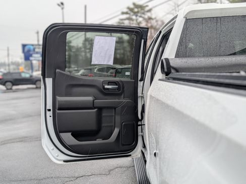 Used 2023 Chevrolet Silverado 1500 Custom image 28