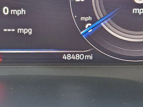 Used 2023 Volkswagen Atlas SE image 27