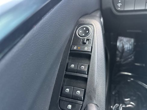 Certified 2024 Kia Seltos SX w/ SX Sunroof Package AWD/4WD image 26