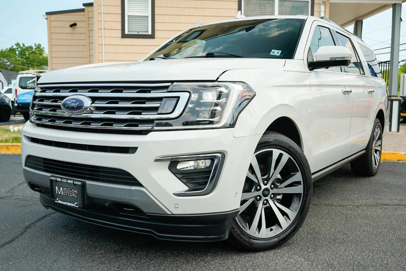 Used 2021 Ford Expedition Max Limited AWD/4WD image 9