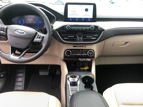 Used 2021 Ford Escape SEL w/ Technology Package FWD image 23