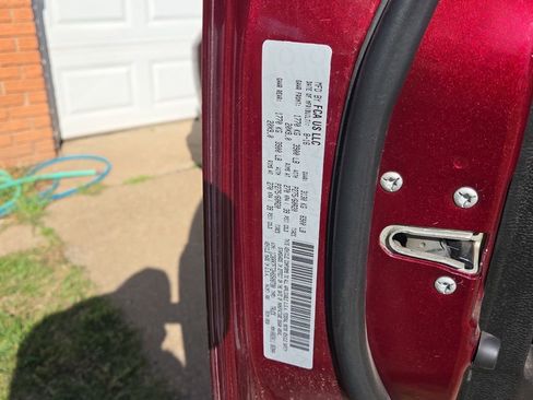 Used 2017 RAM 1500 Express image 7