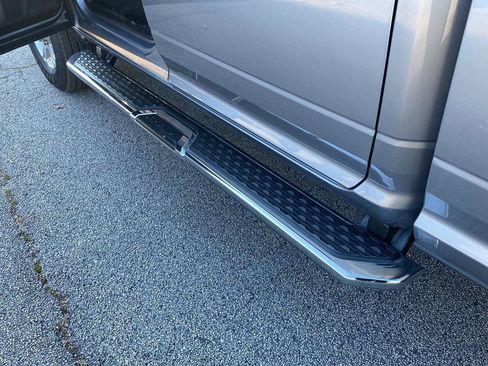 Used 2024 RAM 2500 Big Horn w/ Bed Utility Group image 13