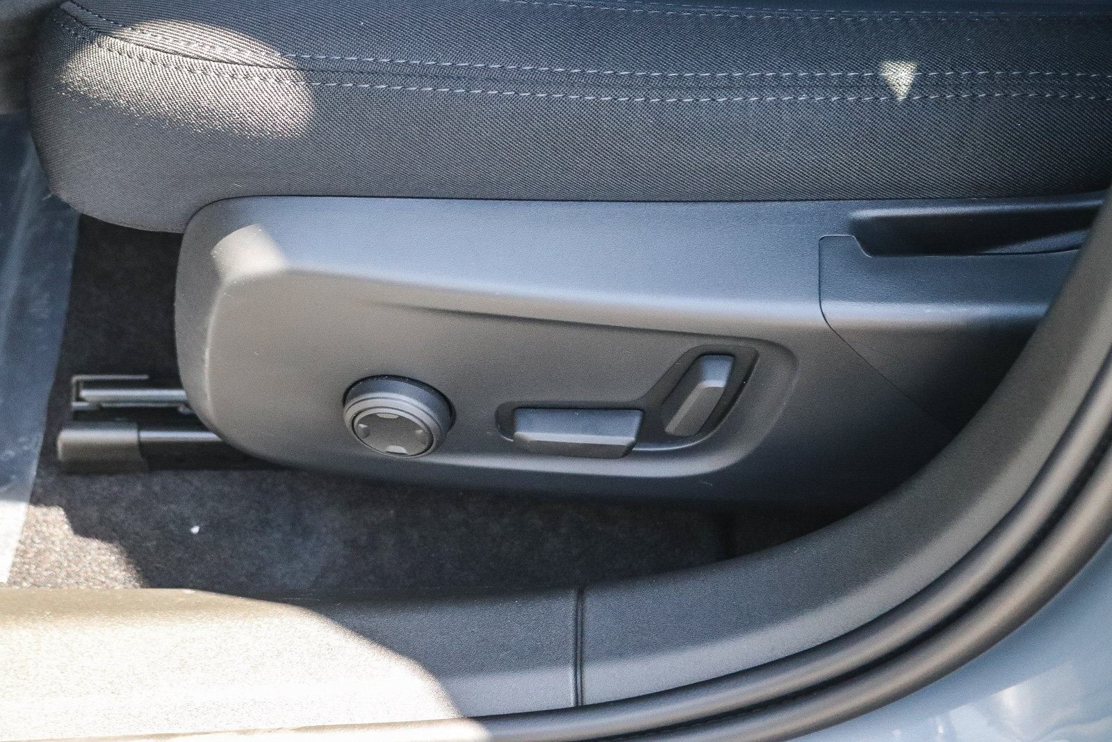 Used 2024 Polestar Polestar 2 AWD/4WD image 21