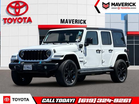 Used 2023 Jeep Wrangler Unlimited Sahara AWD/4WD image 1