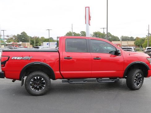 Used 2021 Nissan Titan PRO-4X w/ Pro-4x Convenience Package image 5