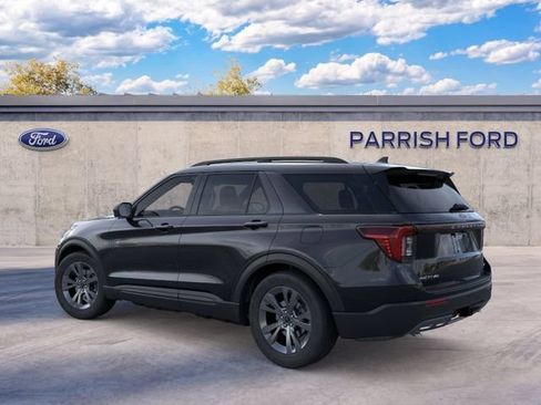New 2026 Ford Explorer Active w/ Active Comfort Package AWD/4WD image 4