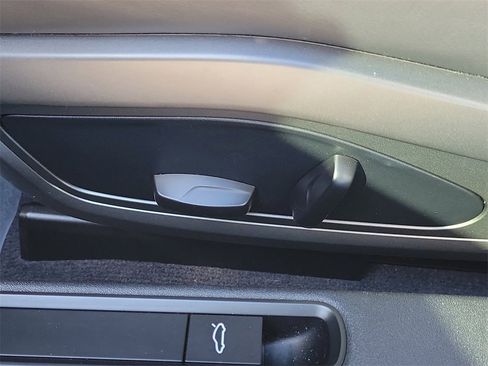 Certified 2021 Porsche 911 Carrera image 27