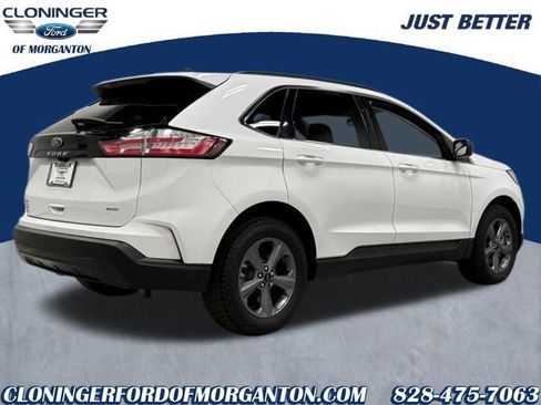 Used 2022 Ford Edge SEL w/ Sport Appearance Package image 12