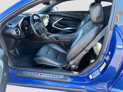 Used 2021 Chevrolet Camaro SS image 21