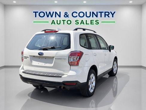 Used 2016 Subaru Forester 2.5i w/ Alloy Wheel Package AWD/4WD image 6
