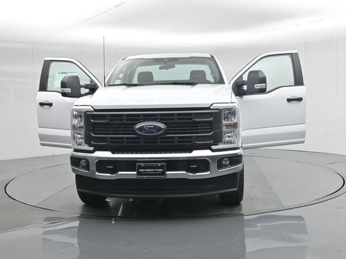 New 2026 Ford F350 XL w/ FX4 Off-Road Package AWD/4WD image 25