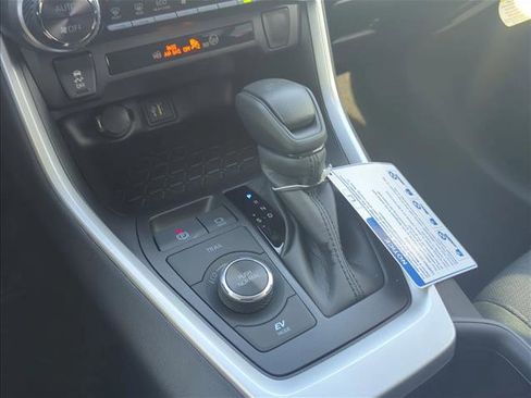 New 2025 Toyota RAV4 XLE image 19