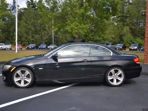 Used 2008 BMW 335i Convertible image 3