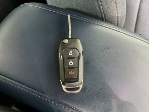 Used 2022 Ford Maverick XLT FWD image 38