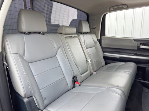 Used 2016 Toyota Tundra Limited w/ Limited Premium Package image 33