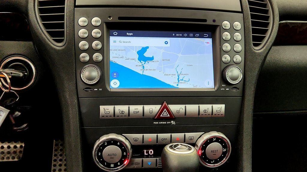 Used 2005 Mercedes-Benz SLK 350 image 18