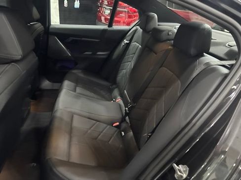 Used 2024 BMW i5 eDrive40i w/ Premium Package RWD image 16