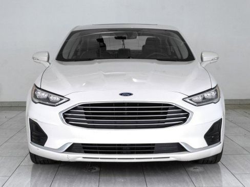 Used 2020 Ford Fusion SEL FWD image 3