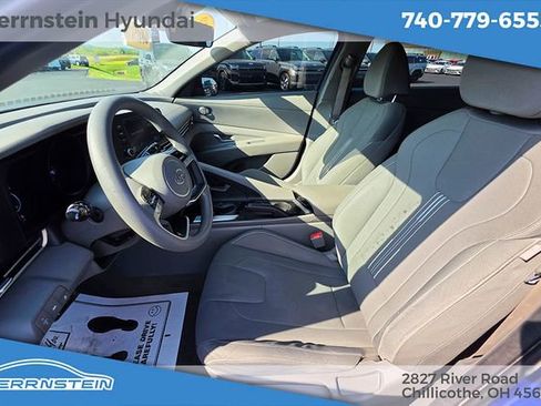 Used 2023 Hyundai Elantra SEL FWD image 22