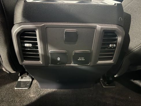 Used 2020 Ford F150 XLT w/ Equipment Group 302A Luxury AWD/4WD image 37