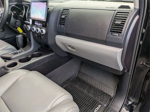 Used 2019 Toyota Sequoia SR5 image 36