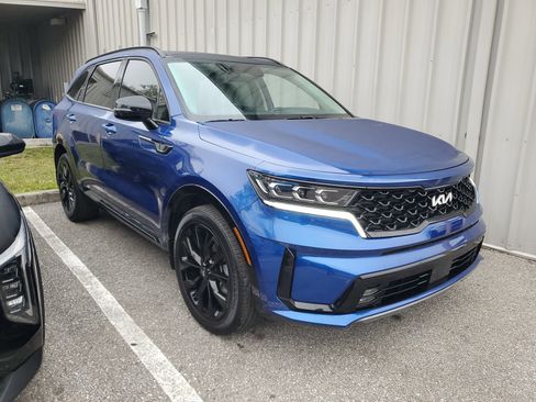 Used 2023 Kia Sorento SX image 5