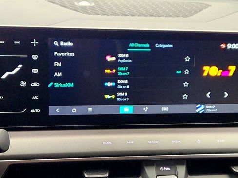 Used 2024 Kia EV9 Light image 18